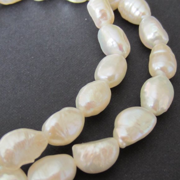 Freshwater Pearl Bracelet Set of 2 - Picture 6 of 12